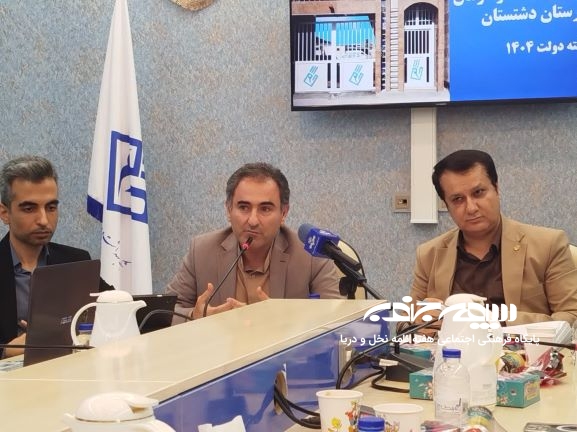 بهداشت و درمان دشتستان باید ارتقا یابد