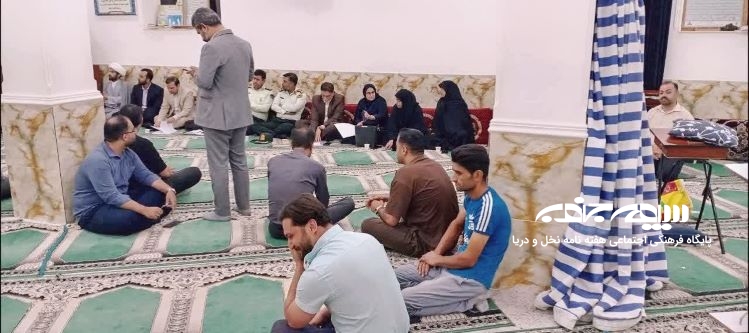 نشست صمیمی رئیس اداره راه و شهرسازی شهرستان دشتستان با اهالی محله والفجر شهر برازجان 