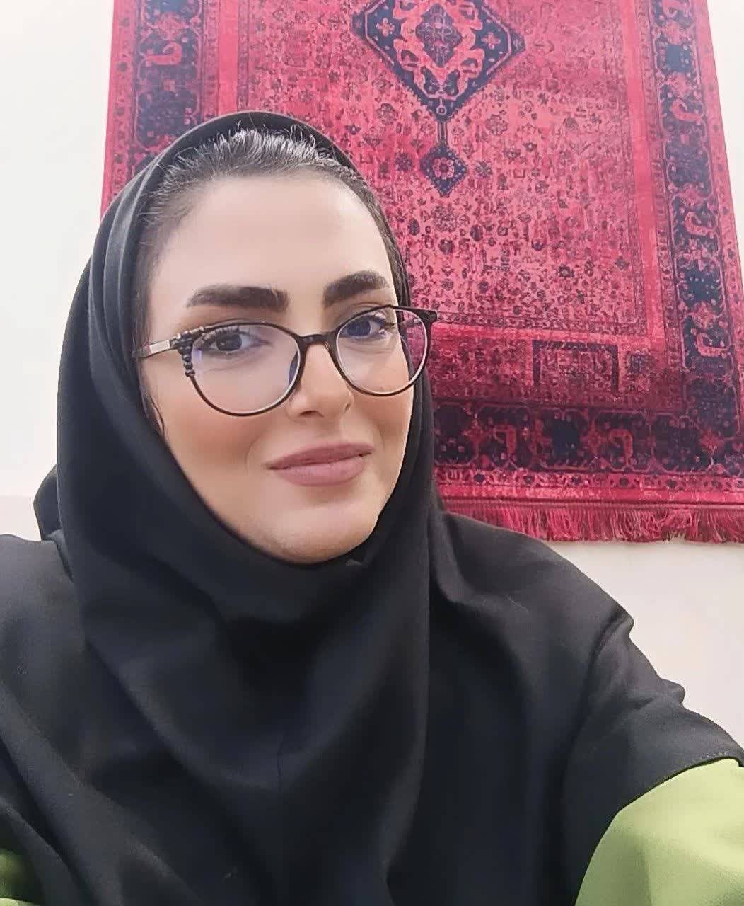تخصص در حاشیه؛ سابقه در متن